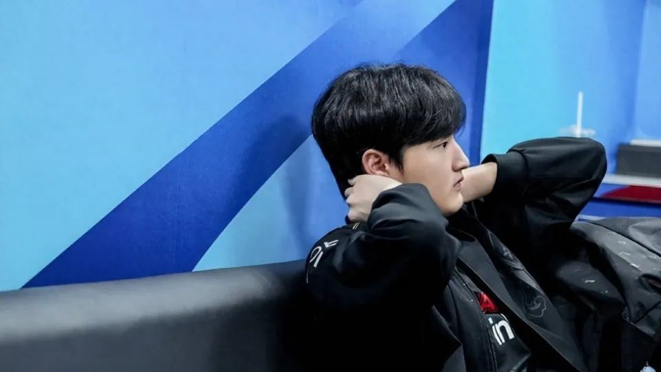 TheShy遭遇三连败，西班牙队教练面临压力！